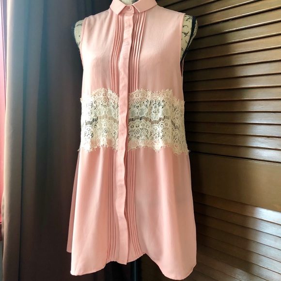 MINKPINK Dresses & Skirts - MINK PINK Pink Lace Button Down Sleeveless Dress